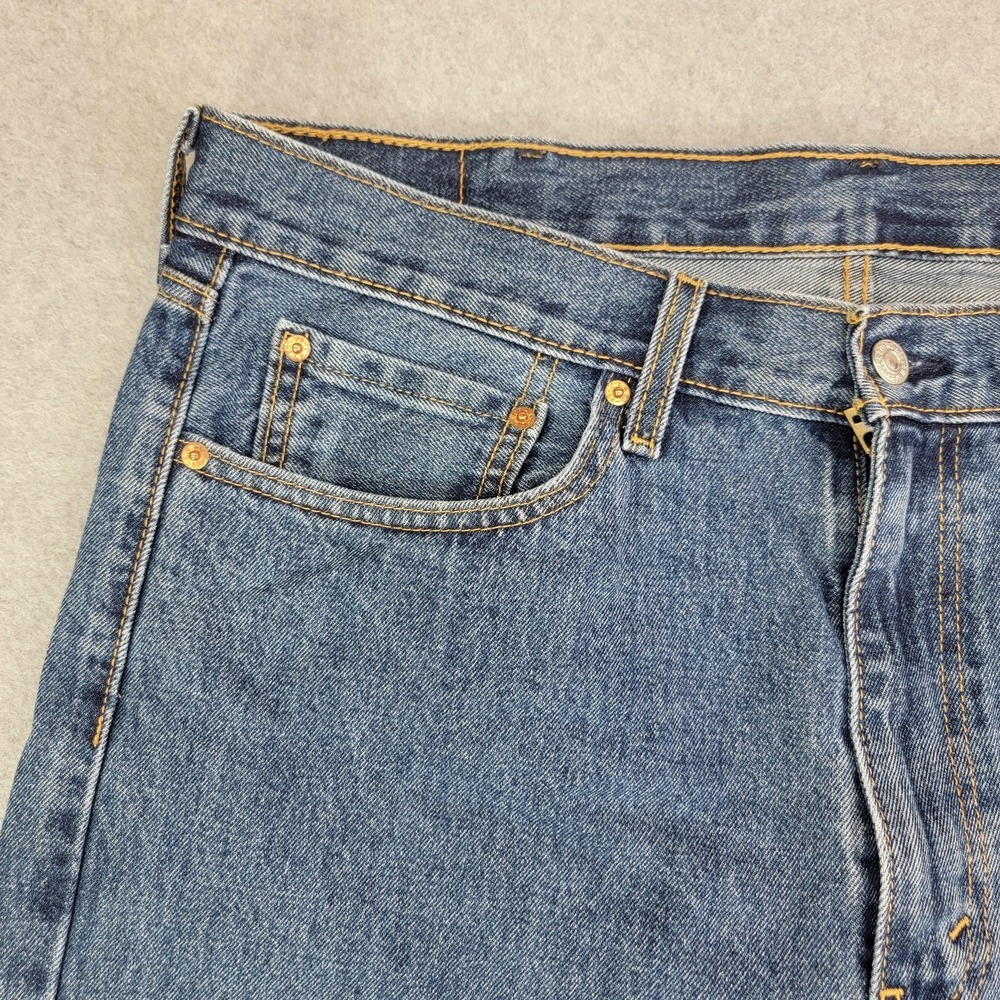 Levis 505 Jeans Mens 38x32 Blue Regular Fit Straight Leg Medium Wash Denim Pants - Picture 3 of 15